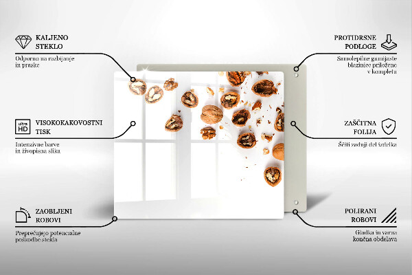 Tábua protetora Nozes em fundo branco