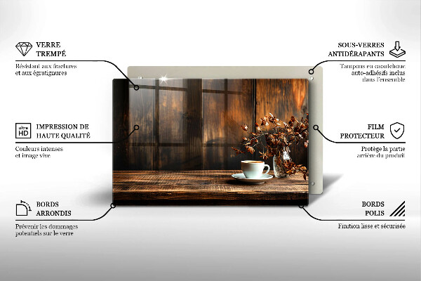 Cobertura placa vitrocerámica Uma xícara de café e madeira